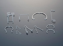 写真：線細工品 Wire Forms