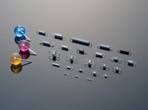 写真：引張コイルばね Extension Spring